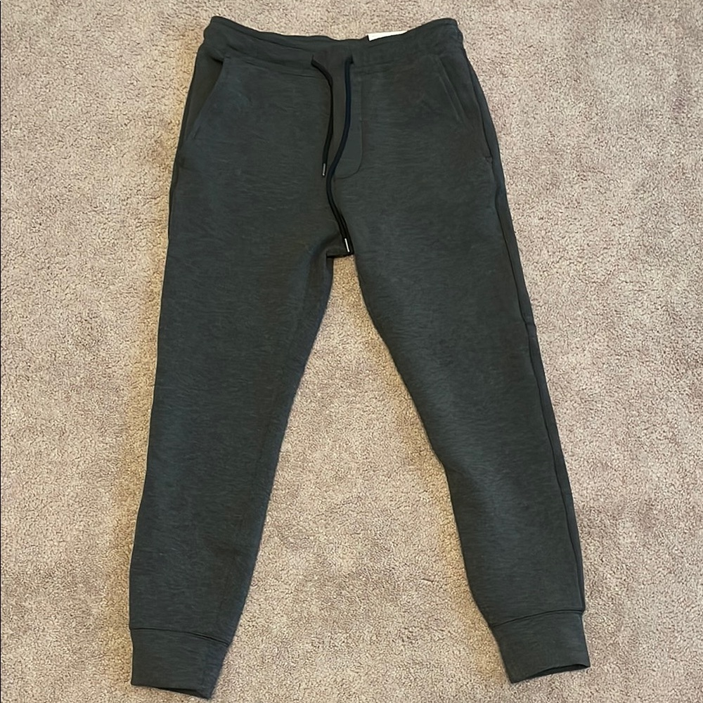 Men’s Black Jogger Pants